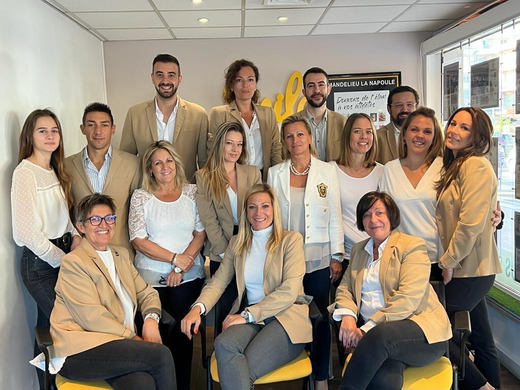 l'équipe de l'agence Azurim