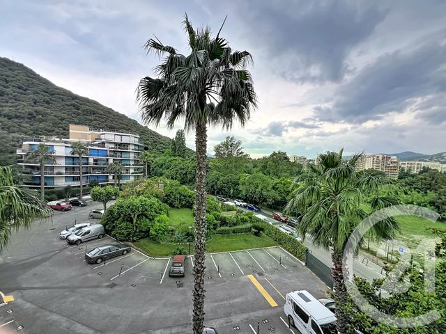 Appartement T2 à louer - 2 pièces - 43.92 m2 - MANDELIEU LA NAPOULE - 06 - PROVENCE-ALPES-COTE-D-AZUR - Century 21 Azurim
