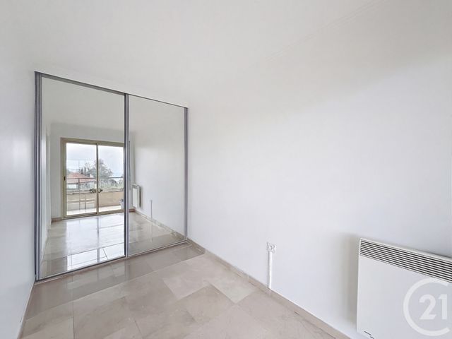 Appartement Studio à louer - 2 pièces - 33.63 m2 - CANNES LA BOCCA - 06 - PROVENCE-ALPES-COTE-D-AZUR - Century 21 Azurim