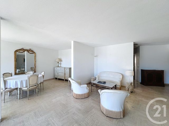Appartement T2 à louer - 3 pièces - 79.1 m2 - MANDELIEU LA NAPOULE - 06 - PROVENCE-ALPES-COTE-D-AZUR - Century 21 Azurim