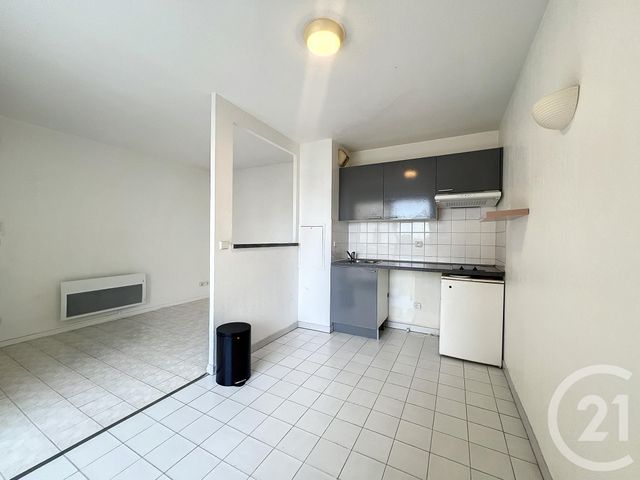 Appartement Studio à louer MANDELIEU LA NAPOULE