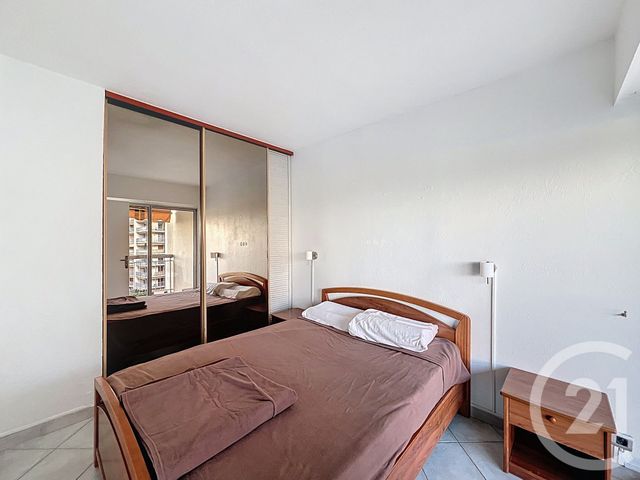 Appartement T2 à louer - 2 pièces - 32.39 m2 - MANDELIEU LA NAPOULE - 06 - PROVENCE-ALPES-COTE-D-AZUR - Century 21 Azurim