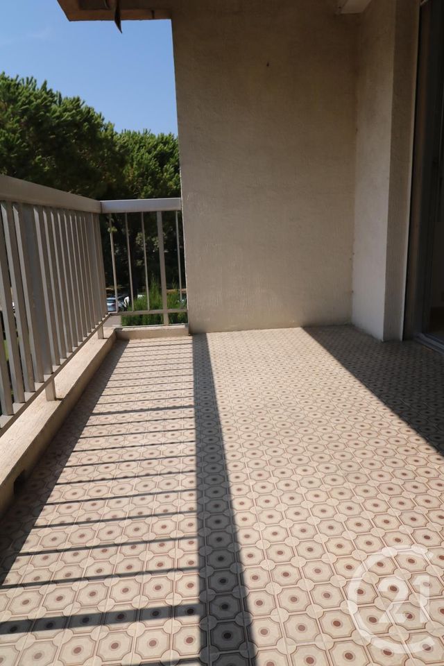 Appartement F3 à louer - 3 pièces - 68.16 m2 - MANDELIEU LA NAPOULE - 06 - PROVENCE-ALPES-COTE-D-AZUR - Century 21 Azurim