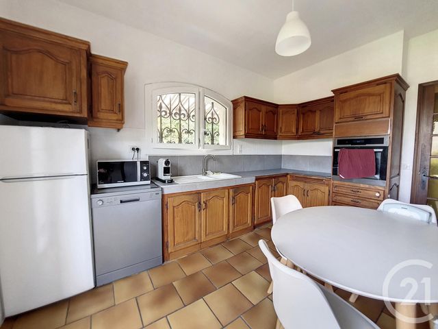 Appartement F3 à louer - 3 pièces - 97.33 m2 - MANDELIEU LA NAPOULE - 06 - PROVENCE-ALPES-COTE-D-AZUR - Century 21 Azurim