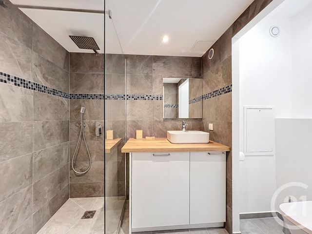 Appartement Studio à louer - 1 pièce - 29.48 m2 - MANDELIEU LA NAPOULE - 06 - PROVENCE-ALPES-COTE-D-AZUR - Century 21 Azurim