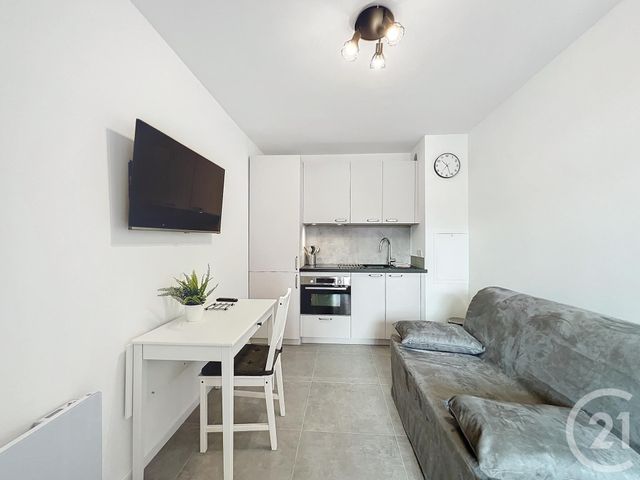 Appartement Studio à louer MANDELIEU LA NAPOULE