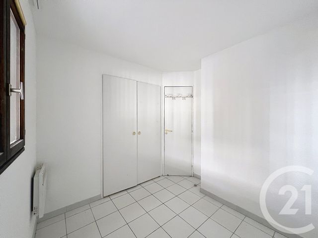 Appartement T3 à louer - 2 pièces - 33.59 m2 - CANNES LA BOCCA - 06 - PROVENCE-ALPES-COTE-D-AZUR - Century 21 Azurim