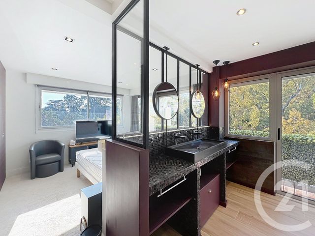 Appartement F5 à louer - 5 pièces - 107.46 m2 - VALLAURIS - 06 - PROVENCE-ALPES-COTE-D-AZUR - Century 21 Azurim