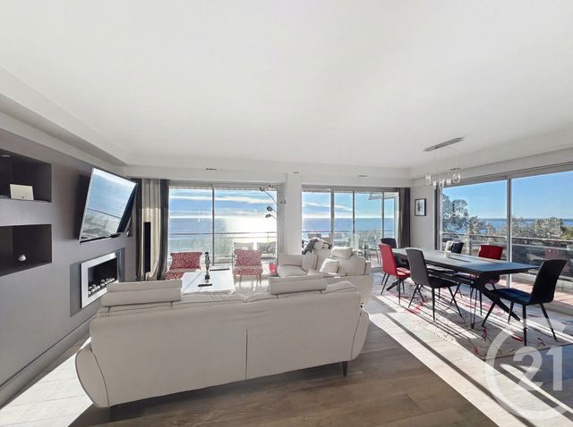 Appartement F5 à louer - 5 pièces - 107.46 m2 - VALLAURIS - 06 - PROVENCE-ALPES-COTE-D-AZUR - Century 21 Azurim