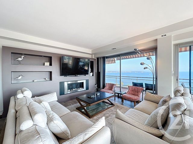 Appartement F5 à louer - 5 pièces - 107.46 m2 - VALLAURIS - 06 - PROVENCE-ALPES-COTE-D-AZUR - Century 21 Azurim