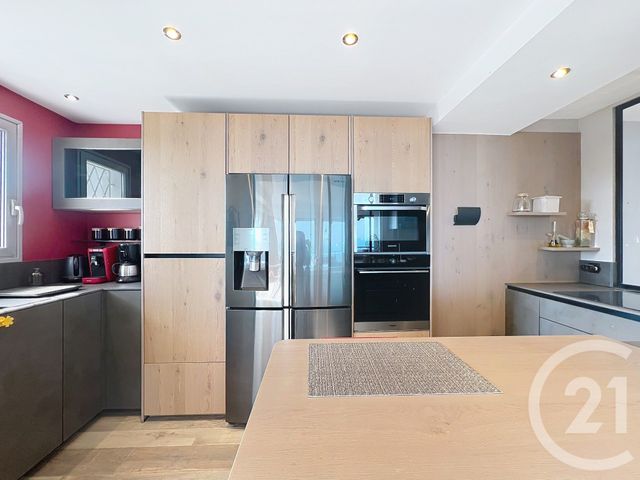 Appartement F5 à louer - 5 pièces - 107.46 m2 - VALLAURIS - 06 - PROVENCE-ALPES-COTE-D-AZUR - Century 21 Azurim