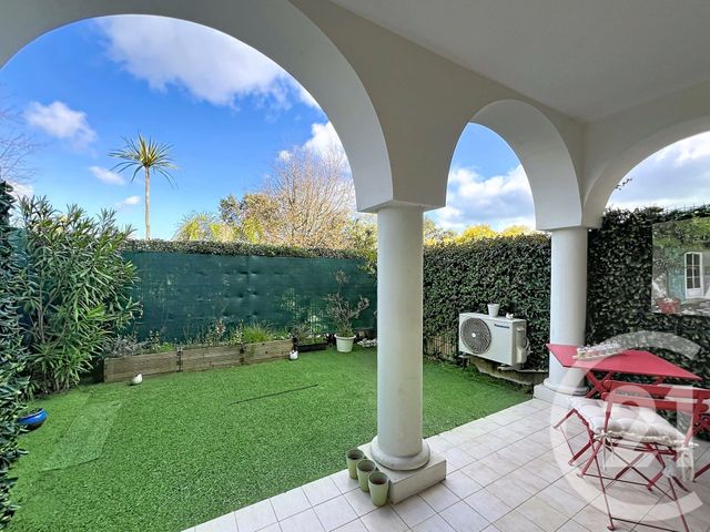 Appartement T1 à louer - 1 pièce - 21.85 m2 - MANDELIEU LA NAPOULE - 06 - PROVENCE-ALPES-COTE-D-AZUR - Century 21 Azurim