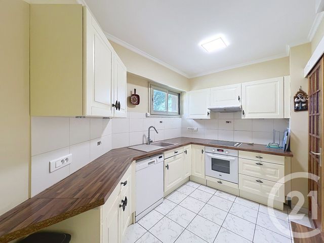 Appartement T2 à louer - 2 pièces - 52.68 m2 - MANDELIEU LA NAPOULE - 06 - PROVENCE-ALPES-COTE-D-AZUR - Century 21 Azurim