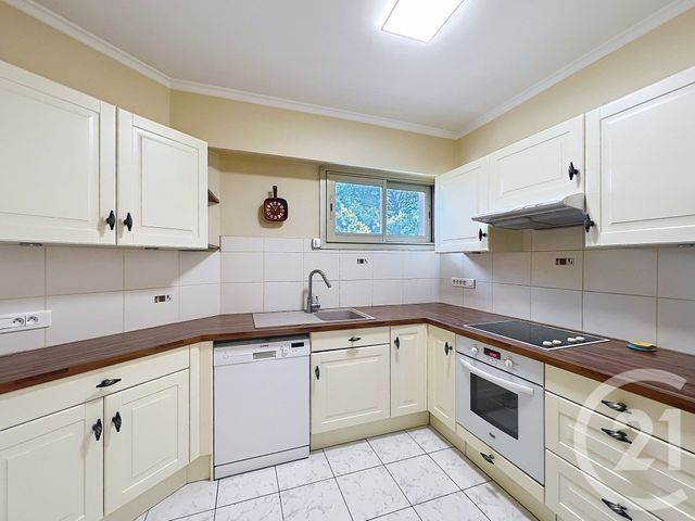 Appartement T2 à louer - 2 pièces - 52.68 m2 - MANDELIEU LA NAPOULE - 06 - PROVENCE-ALPES-COTE-D-AZUR - Century 21 Azurim