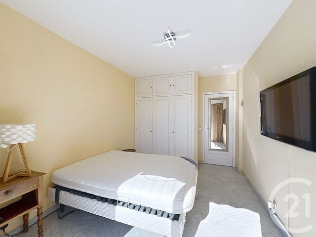 Appartement T2 à louer - 2 pièces - 52.68 m2 - MANDELIEU LA NAPOULE - 06 - PROVENCE-ALPES-COTE-D-AZUR - Century 21 Azurim