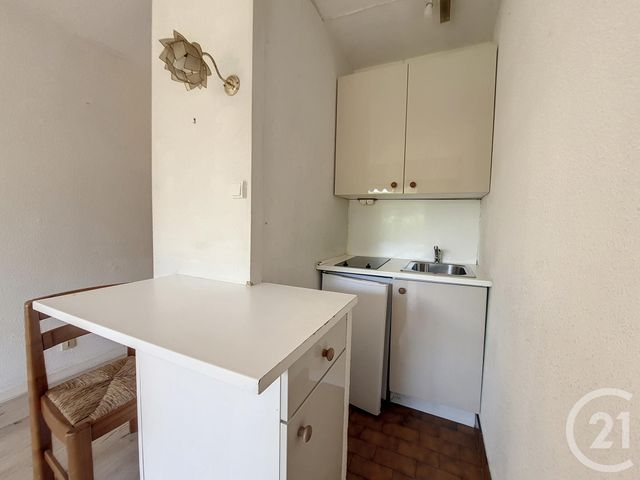 Appartement Studio à louer - 1 pièce - 16.43 m2 - MANDELIEU LA NAPOULE - 06 - PROVENCE-ALPES-COTE-D-AZUR - Century 21 Azurim