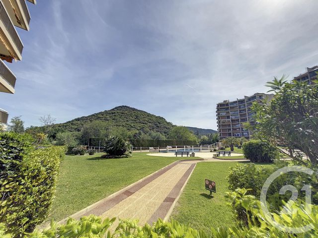 Appartement Studio à louer - 1 pièce - 16.43 m2 - MANDELIEU LA NAPOULE - 06 - PROVENCE-ALPES-COTE-D-AZUR - Century 21 Azurim