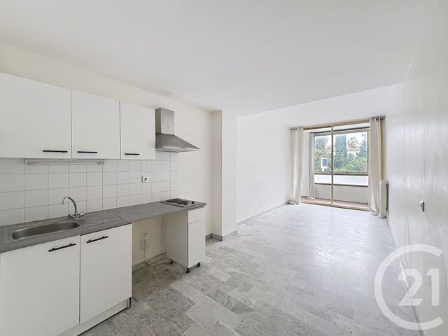 Appartement Studio à louer CANNES