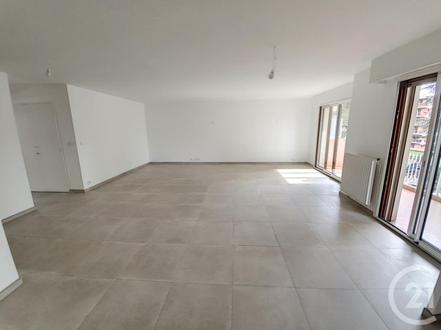 Appartement F3 à louer - 3 pièces - 83.34 m2 - MANDELIEU LA NAPOULE - 06 - PROVENCE-ALPES-COTE-D-AZUR - Century 21 Azurim