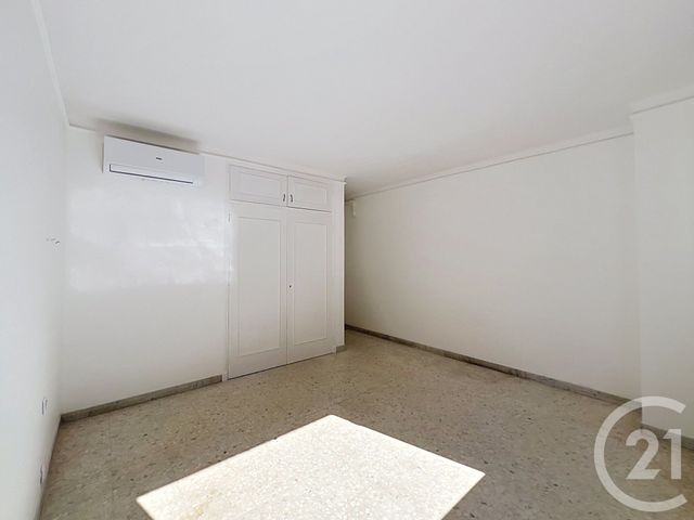 Appartement T4 à louer - 4 pièces - 85.43 m2 - MANDELIEU LA NAPOULE - 06 - PROVENCE-ALPES-COTE-D-AZUR - Century 21 Azurim