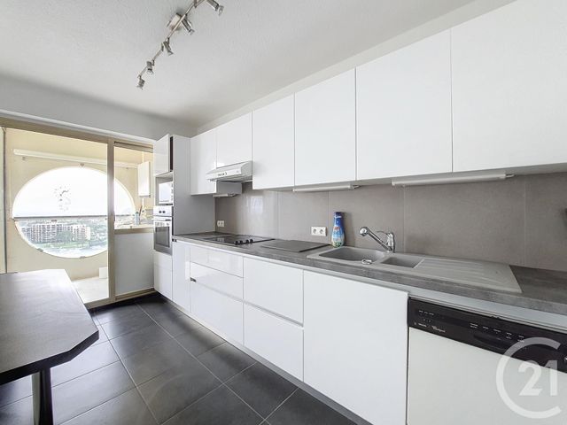 Appartement F3 à louer - 3 pièces - 64.35 m2 - MANDELIEU LA NAPOULE - 06 - PROVENCE-ALPES-COTE-D-AZUR - Century 21 Azurim