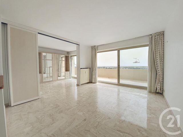 Appartement F3 à louer - 3 pièces - 64.35 m2 - MANDELIEU LA NAPOULE - 06 - PROVENCE-ALPES-COTE-D-AZUR - Century 21 Azurim