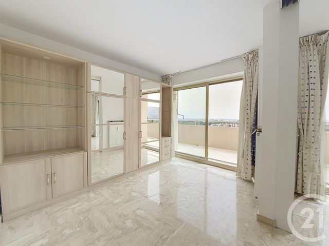 Appartement F3 à louer - 3 pièces - 64.35 m2 - MANDELIEU LA NAPOULE - 06 - PROVENCE-ALPES-COTE-D-AZUR - Century 21 Azurim