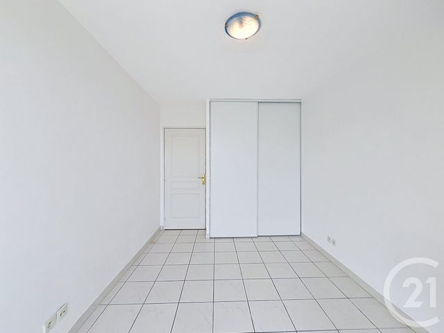 Appartement T2 à louer - 2 pièces - 38.67 m2 - MANDELIEU LA NAPOULE - 06 - PROVENCE-ALPES-COTE-D-AZUR - Century 21 Azurim