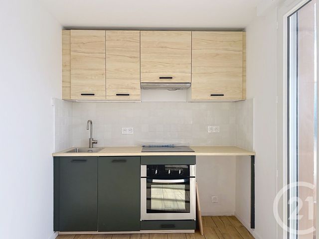 Appartement T1 à louer - 1 pièce - 28.53 m2 - MANDELIEU LA NAPOULE - 06 - PROVENCE-ALPES-COTE-D-AZUR - Century 21 Azurim