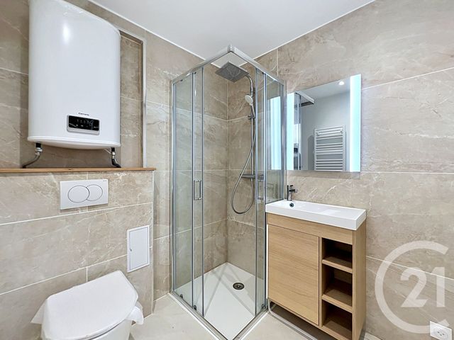 Appartement T1 à louer - 1 pièce - 28.53 m2 - MANDELIEU LA NAPOULE - 06 - PROVENCE-ALPES-COTE-D-AZUR - Century 21 Azurim