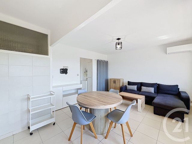 Appartement T2 à louer - 2 pièces - 38.39 m2 - MANDELIEU LA NAPOULE - 06 - PROVENCE-ALPES-COTE-D-AZUR - Century 21 Azurim