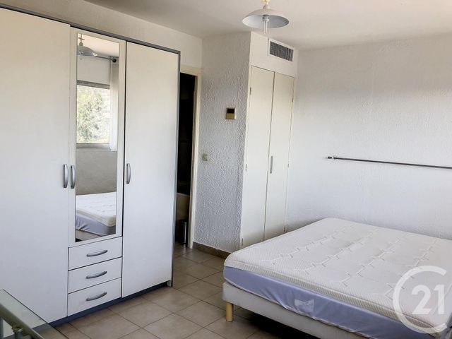 Appartement T2 à louer - 2 pièces - 46.88 m2 - MANDELIEU LA NAPOULE - 06 - PROVENCE-ALPES-COTE-D-AZUR - Century 21 Azurim