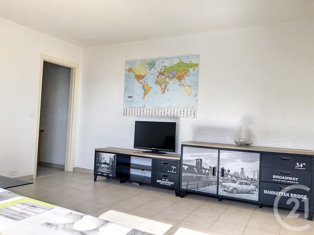 Appartement T2 à louer - 2 pièces - 46.88 m2 - MANDELIEU LA NAPOULE - 06 - PROVENCE-ALPES-COTE-D-AZUR - Century 21 Azurim