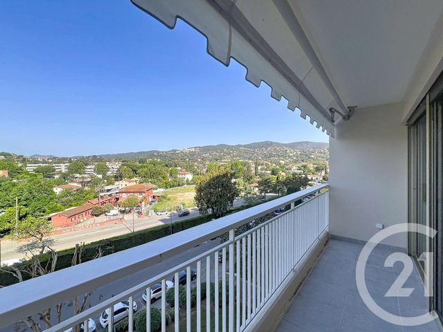 Appartement Studio à louer - 1 pièce - 19.04 m2 - MANDELIEU LA NAPOULE - 06 - PROVENCE-ALPES-COTE-D-AZUR - Century 21 Azurim