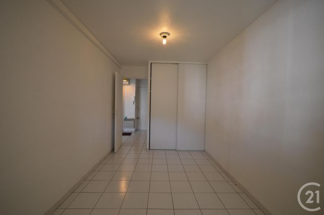 Appartement F2 à louer - 2 pièces - 35.66 m2 - MANDELIEU LA NAPOULE - 06 - PROVENCE-ALPES-COTE-D-AZUR - Century 21 Azurim