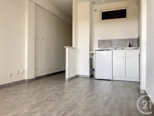 Appartement Studio à louer - 1 pièce - 18.62 m2 - MANDELIEU LA NAPOULE - 06 - PROVENCE-ALPES-COTE-D-AZUR - Century 21 Azurim