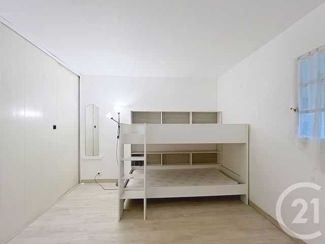 Appartement T2 à louer - 2 pièces - 44.41 m2 - MANDELIEU LA NAPOULE - 06 - PROVENCE-ALPES-COTE-D-AZUR - Century 21 Azurim