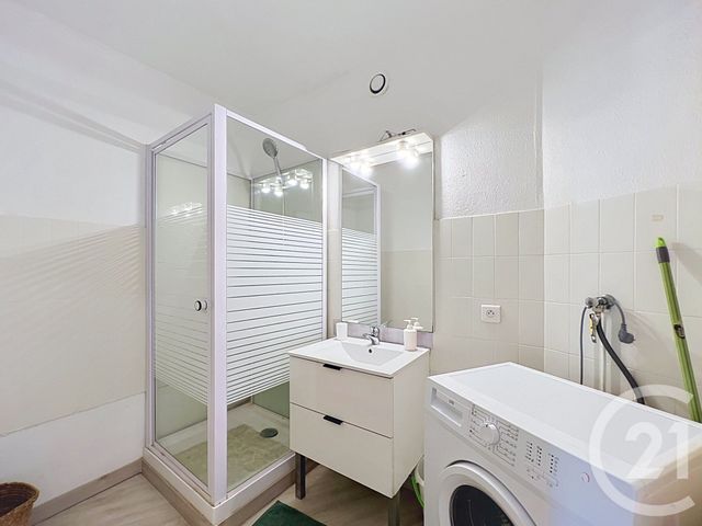 Appartement T2 à louer - 2 pièces - 44.41 m2 - MANDELIEU LA NAPOULE - 06 - PROVENCE-ALPES-COTE-D-AZUR - Century 21 Azurim
