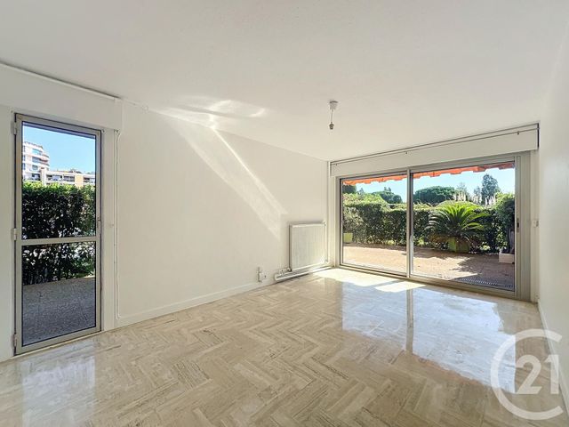 Appartement F4 à louer MANDELIEU LA NAPOULE