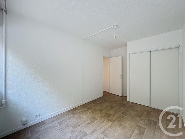 Appartement F4 à louer - 4 pièces - 75.45 m2 - MANDELIEU LA NAPOULE - 06 - PROVENCE-ALPES-COTE-D-AZUR - Century 21 Azurim