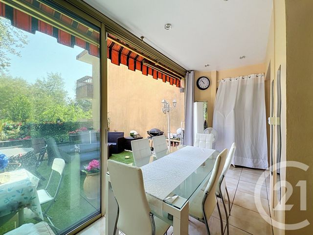 Appartement Studio à louer - 1 pièce - 48.25 m2 - MANDELIEU LA NAPOULE - 06 - PROVENCE-ALPES-COTE-D-AZUR - Century 21 Azurim