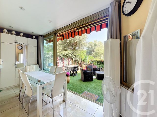 Appartement Studio à louer - 1 pièce - 48.25 m2 - MANDELIEU LA NAPOULE - 06 - PROVENCE-ALPES-COTE-D-AZUR - Century 21 Azurim