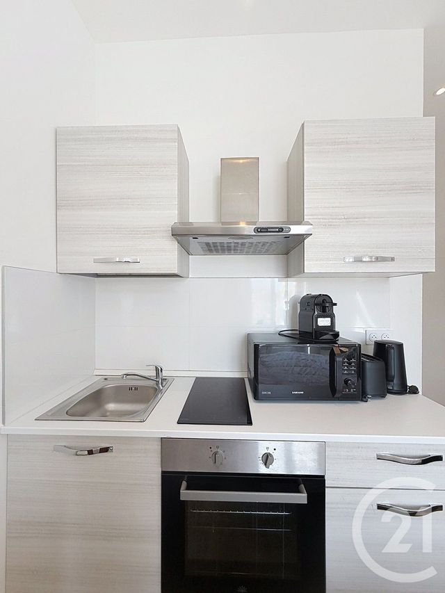 Appartement Studio à louer - 1 pièce - 14.76 m2 - CANNES - 06 - PROVENCE-ALPES-COTE-D-AZUR - Century 21 Azurim