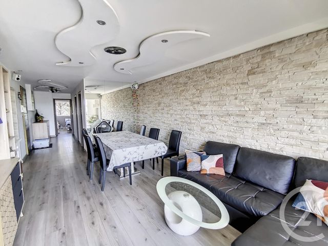 Appartement F3 à louer CANNES LA BOCCA