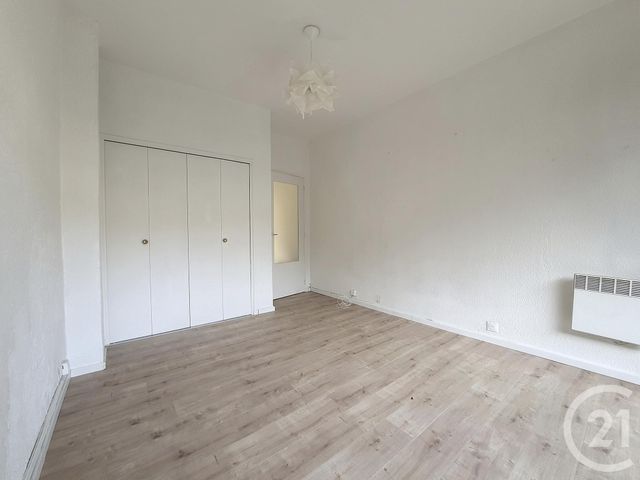 Appartement F2 à louer - 2 pièces - 40.01 m2 - MANDELIEU LA NAPOULE - 06 - PROVENCE-ALPES-COTE-D-AZUR - Century 21 Azurim