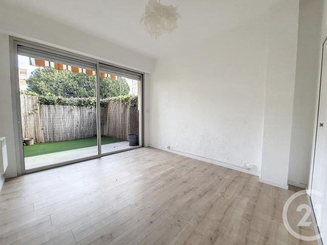 Appartement F2 à louer - 2 pièces - 40.01 m2 - MANDELIEU LA NAPOULE - 06 - PROVENCE-ALPES-COTE-D-AZUR - Century 21 Azurim