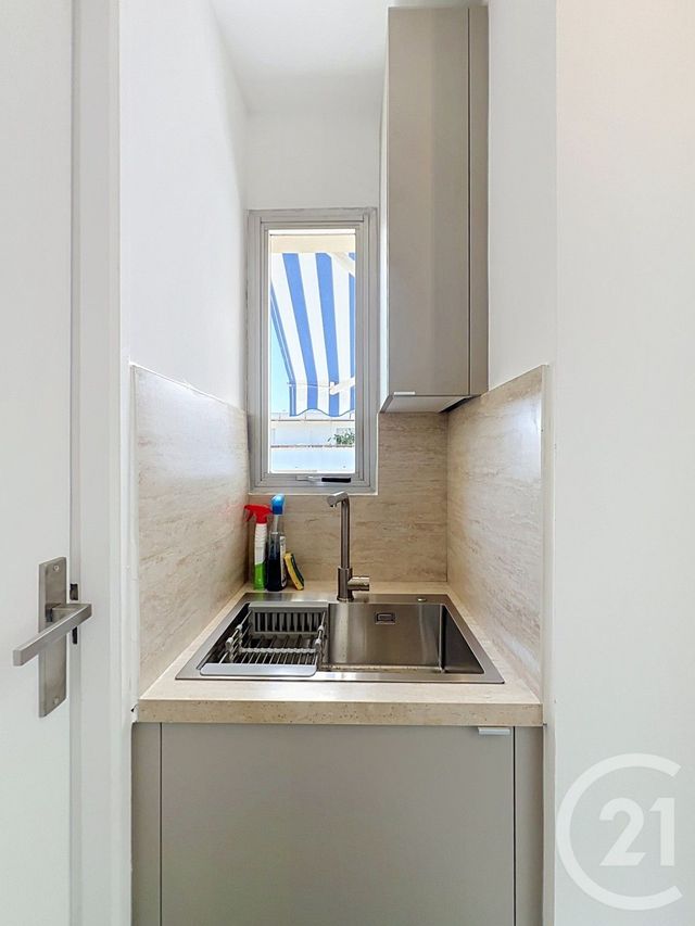 Appartement Studio à louer - 1 pièce - 21.42 m2 - LE CANNET - 06 - PROVENCE-ALPES-COTE-D-AZUR - Century 21 Azurim