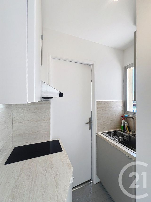 Appartement Studio à louer - 1 pièce - 21.42 m2 - LE CANNET - 06 - PROVENCE-ALPES-COTE-D-AZUR - Century 21 Azurim
