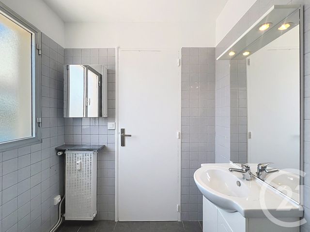 Appartement Studio à louer - 1 pièce - 21.42 m2 - LE CANNET - 06 - PROVENCE-ALPES-COTE-D-AZUR - Century 21 Azurim