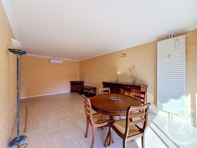 Appartement F3 à louer - 3 pièces - 74.58 m2 - MANDELIEU LA NAPOULE - 06 - PROVENCE-ALPES-COTE-D-AZUR - Century 21 Azurim